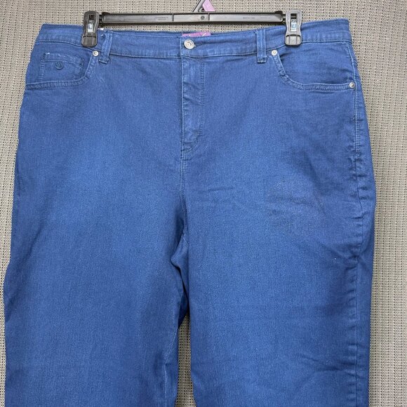 Gloria Vanderbilt Amanda Womens Size 18W Blue Slimming Tapered Leg Denim Jeans - Picture 11 of 12